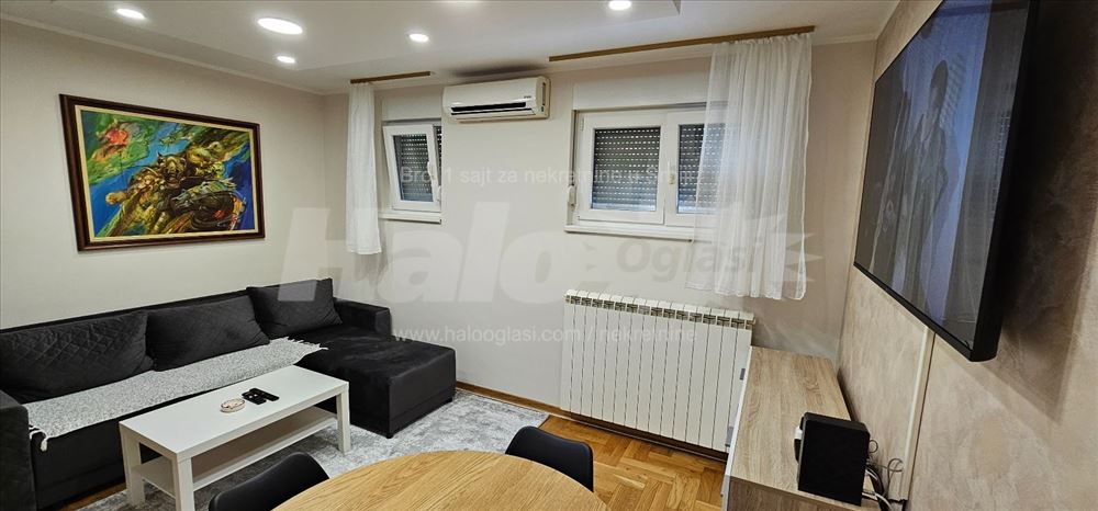 Top stan Zemun Zeleznicka 43m2+parking+ostava 12m2 — 5