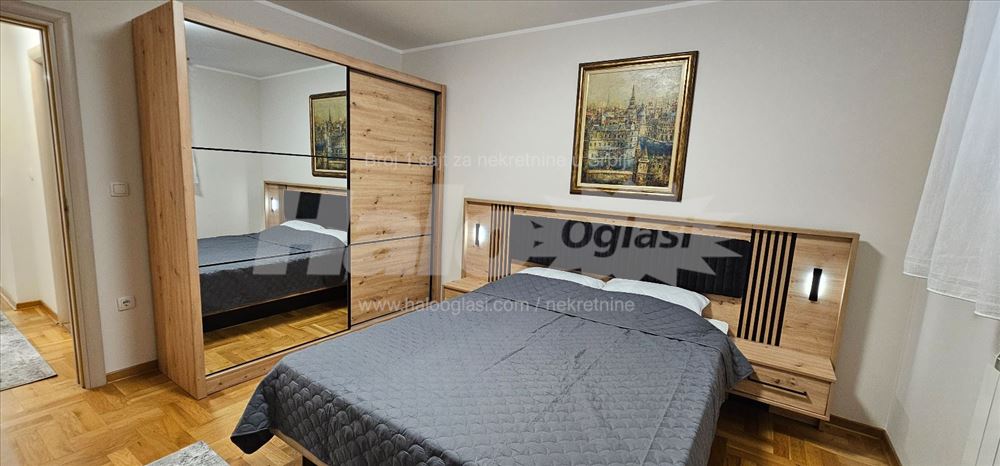 Top stan Zemun Zeleznicka 43m2+parking+ostava 12m2 — 13