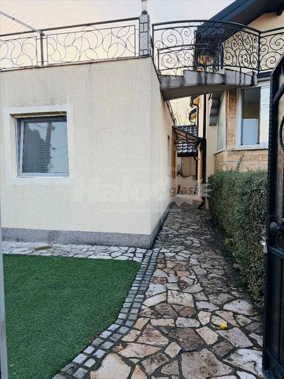 Top stanje sa 4 zasebne stambene jedinice — 7