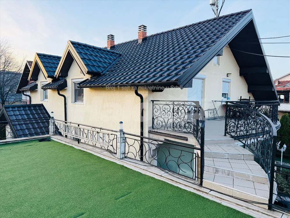 Top stanje sa 4 zasebne stambene jedinice — 10