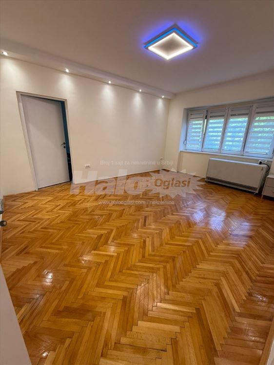 Tošin bunar/Pariske komune, kompletno renoviran — 11