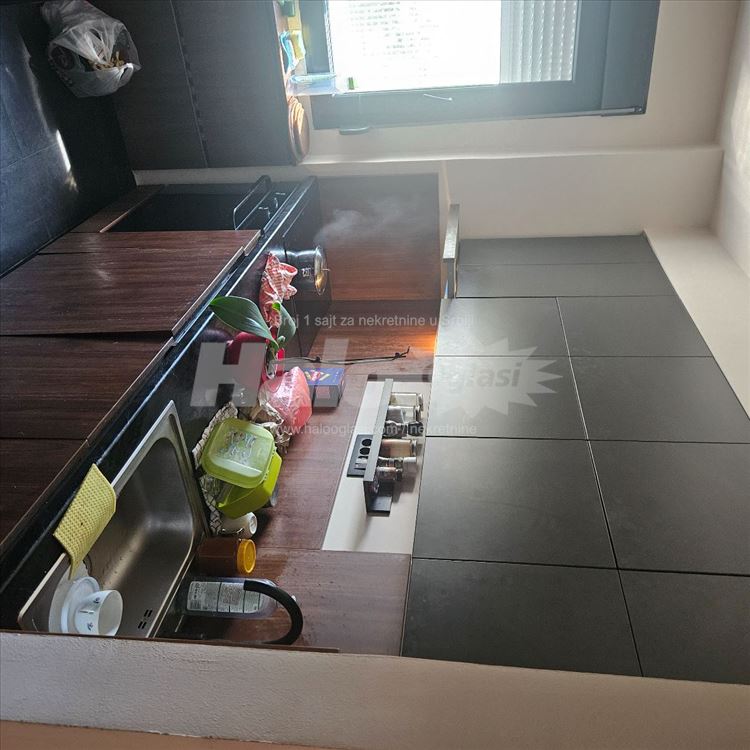 Trebevićka Banovo brdo, Čukarica, Beograd 3.5 stan — 6