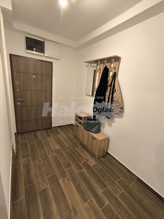 **Trgovačka centar 2.5** — 2