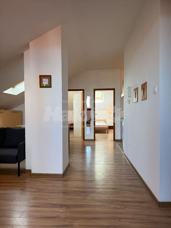 Trosoban namešten stan 65m2, Farmaceutski fakultet — 3