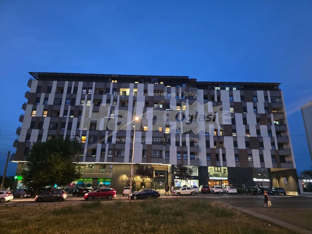 Trosoban opremljen stan, Panorama Voždovac — 13