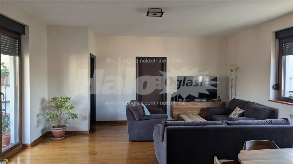 Trosoban stan 77 m² + garaža — Lekino brdo — 12