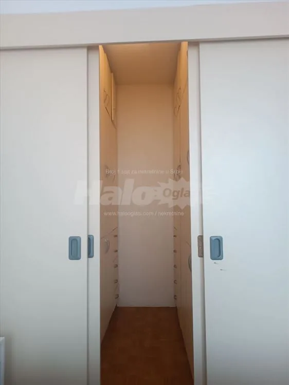 Trosoban stan 79m2 na Čukarici, Julino brdo — 10