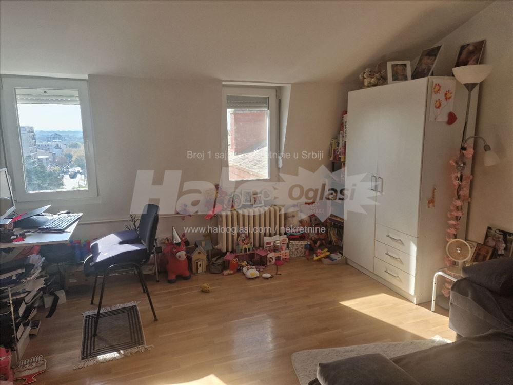 Trosoban stan 82 m2 sa terasom 20 m2 — 5
