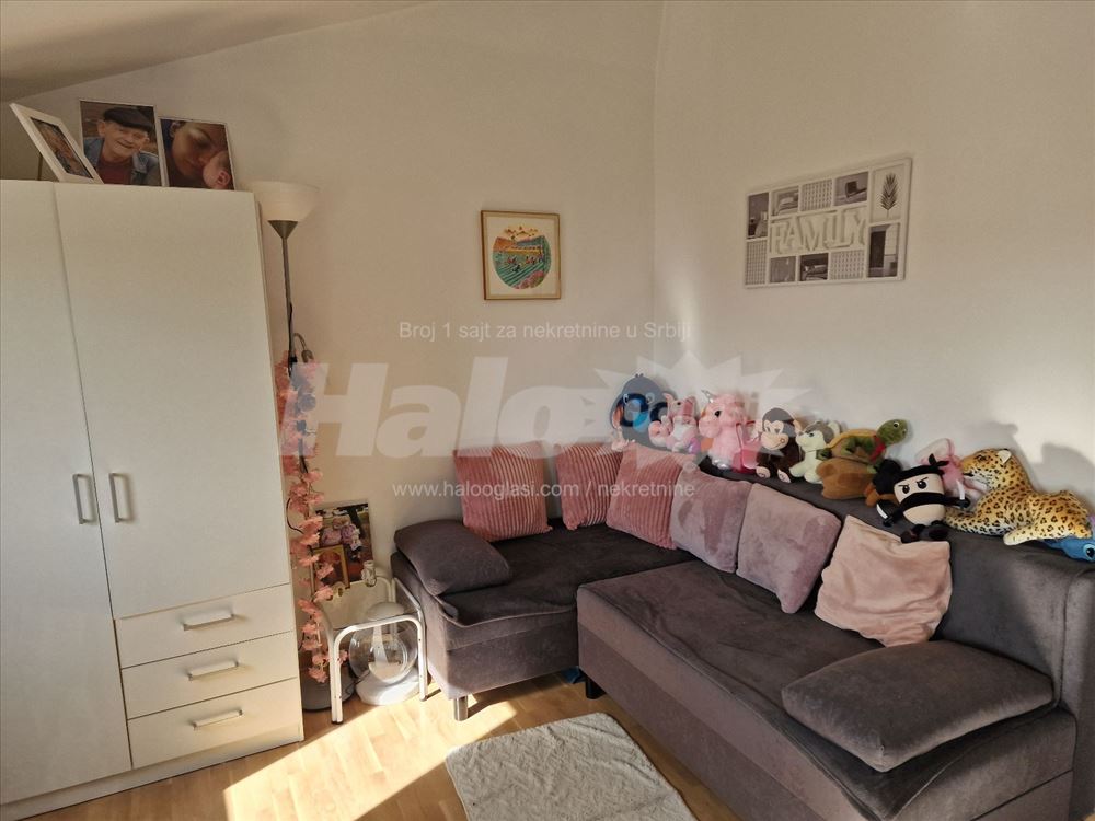 Trosoban stan 82 m2 sa terasom 20 m2 — 6
