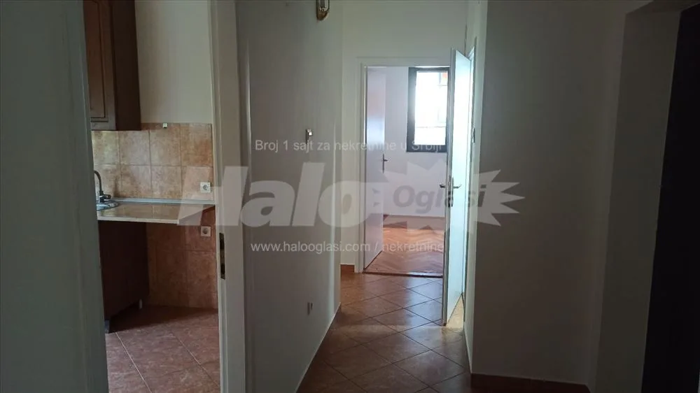 Trosoban stan 83m2, Kanarevo Brdo, Rakovica — 4