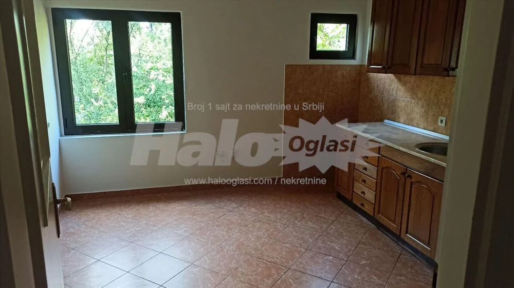 Trosoban stan 83m2, Kanarevo Brdo, Rakovica — 9