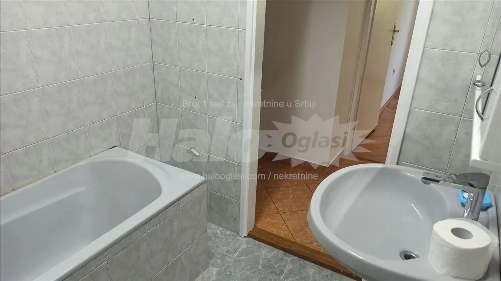 Trosoban stan 83m2, Kanarevo Brdo, Rakovica — 11