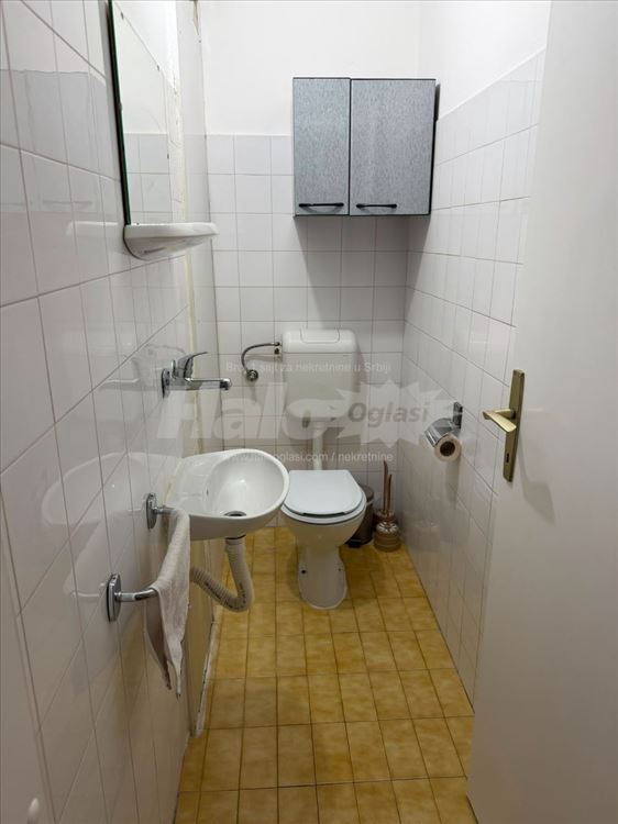Trosoban stan-Bežanijska kosa 3, Nede Spasojević — 8