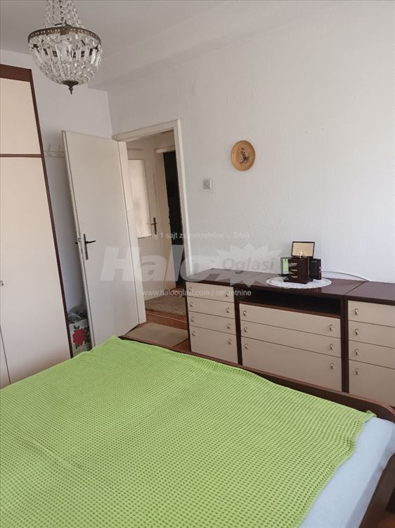 Trosoban stan blizu Gradske bolnice i Olimpa — 7