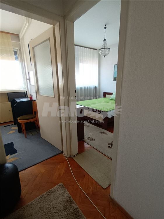 Trosoban stan blizu Gradske bolnice i Olimpa — 10