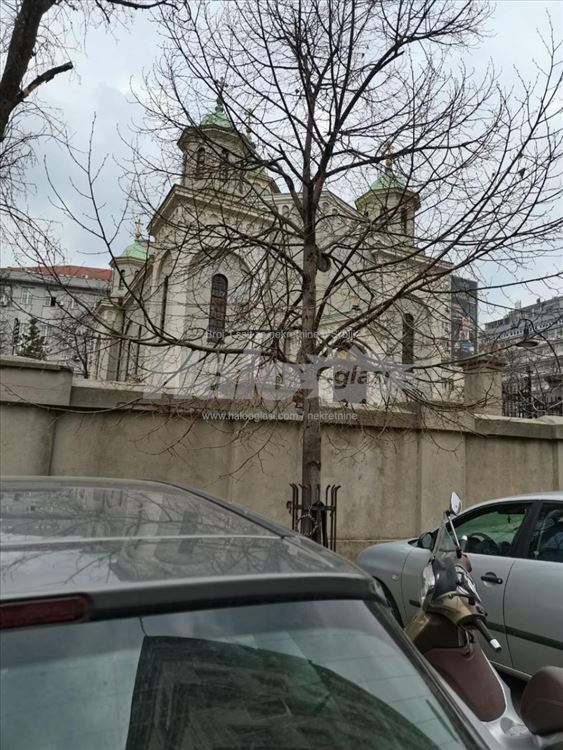 Trosoban stan  centar Admirala Geprata — 13