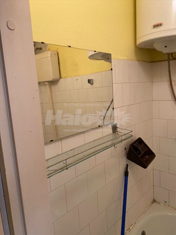trosoban stan dupleks stara gradnja legalizovan — 2