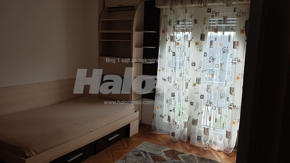 Trosoban stan kod Arene 100m2 — 10