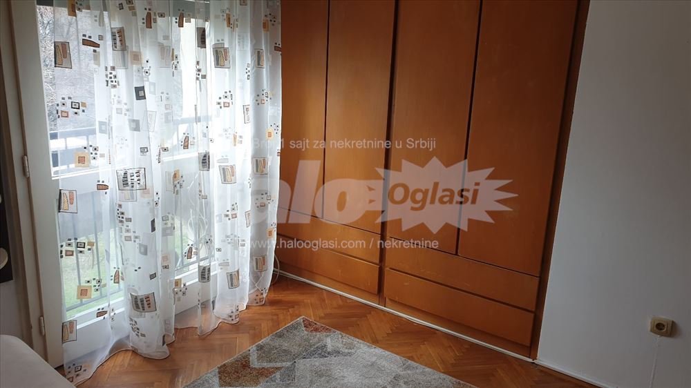 Trosoban stan kod Arene 100m2 — 12