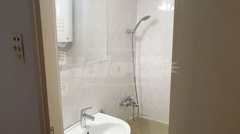Trosoban stan kod Arene 100m2 — 14