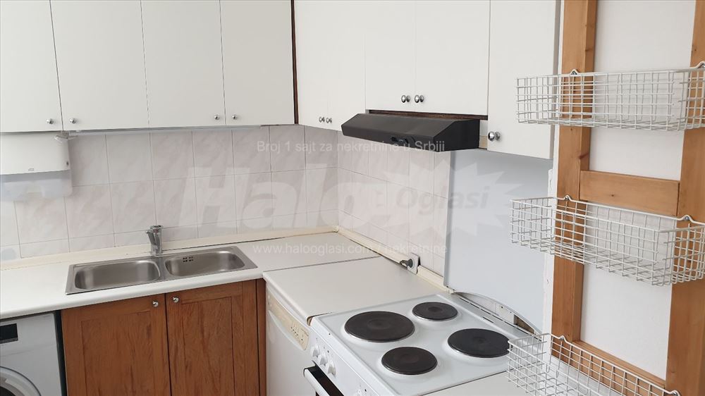 Trosoban stan kod Arene 100m2 — 15