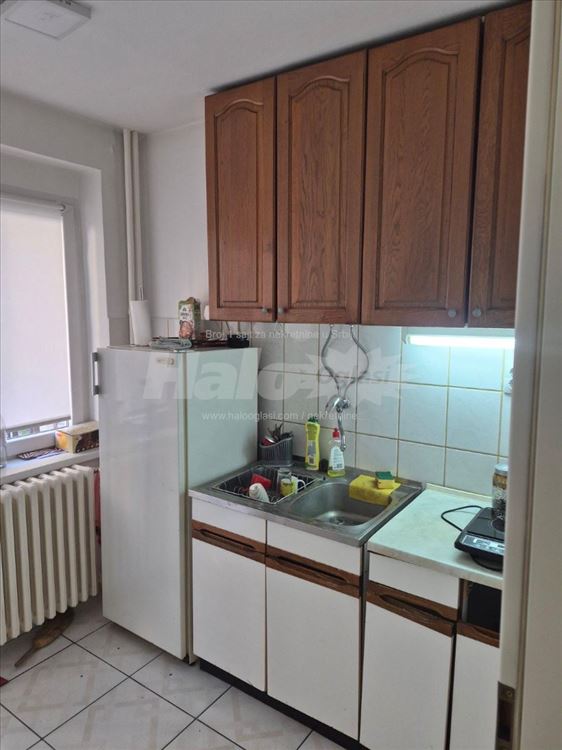 Trosoban stan kod Palate pravde — 7