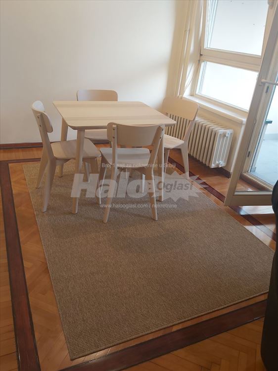 Trosoban stan kompletno renoviran — 6