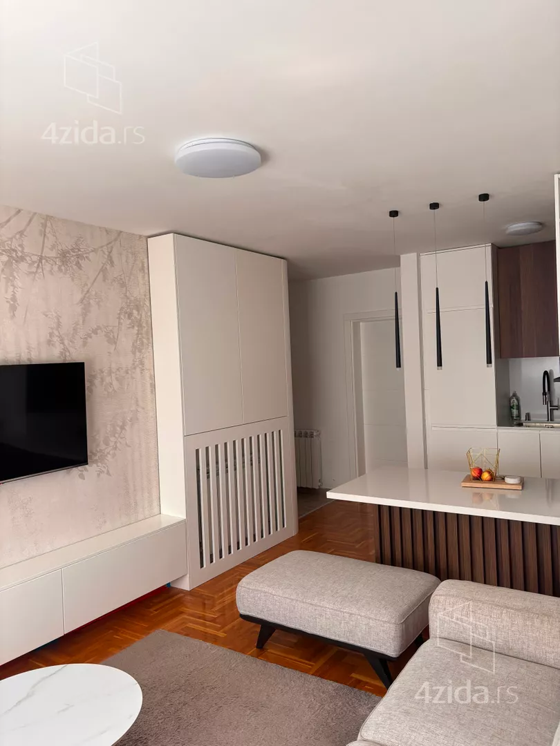 Trosoban stan na prodaju, Altina, 160.000€, 54m² — 4