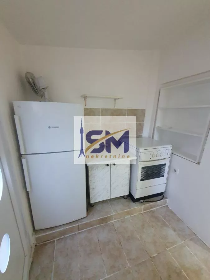 Trosoban stan na prodaju, Dimitrija Tucovića, 170.000€, 57m² — 4