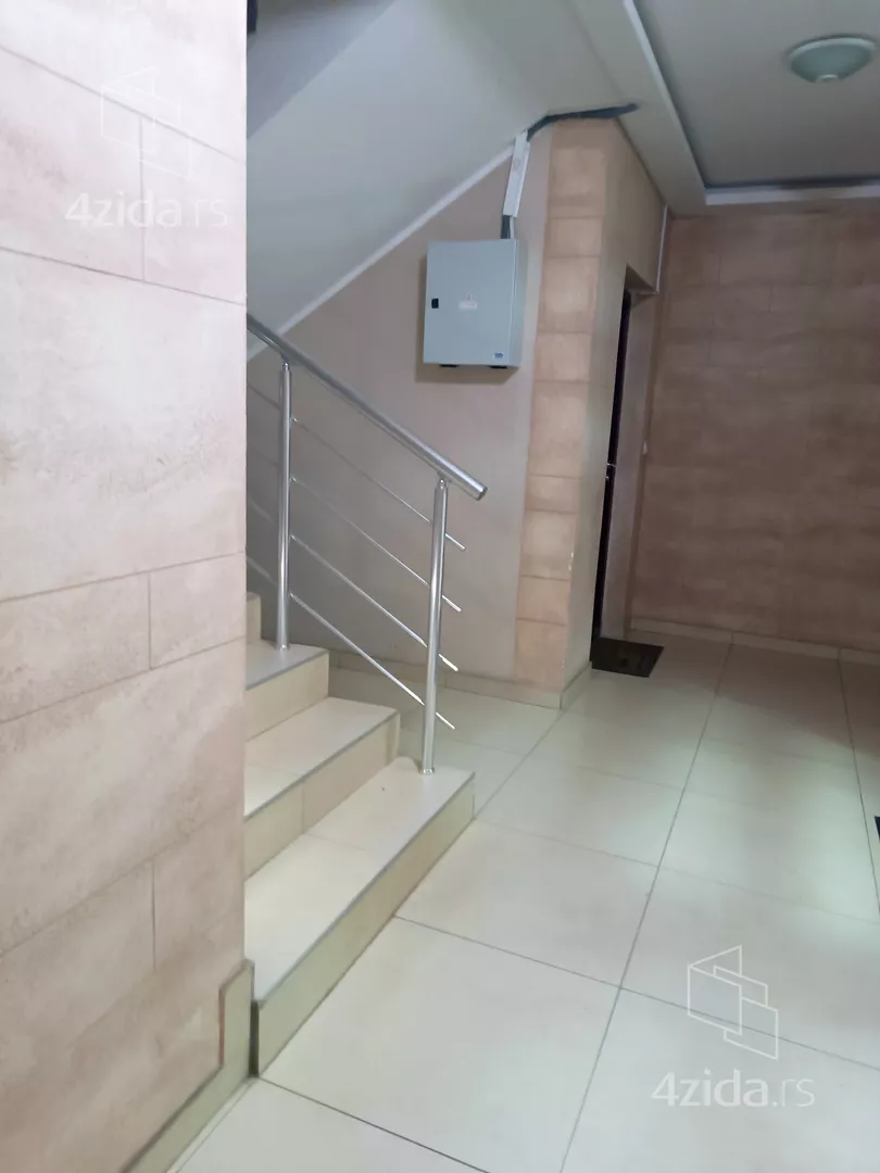 Trosoban stan na prodaju, Mate Miloševića xx, 138.700€, 36m² — 12