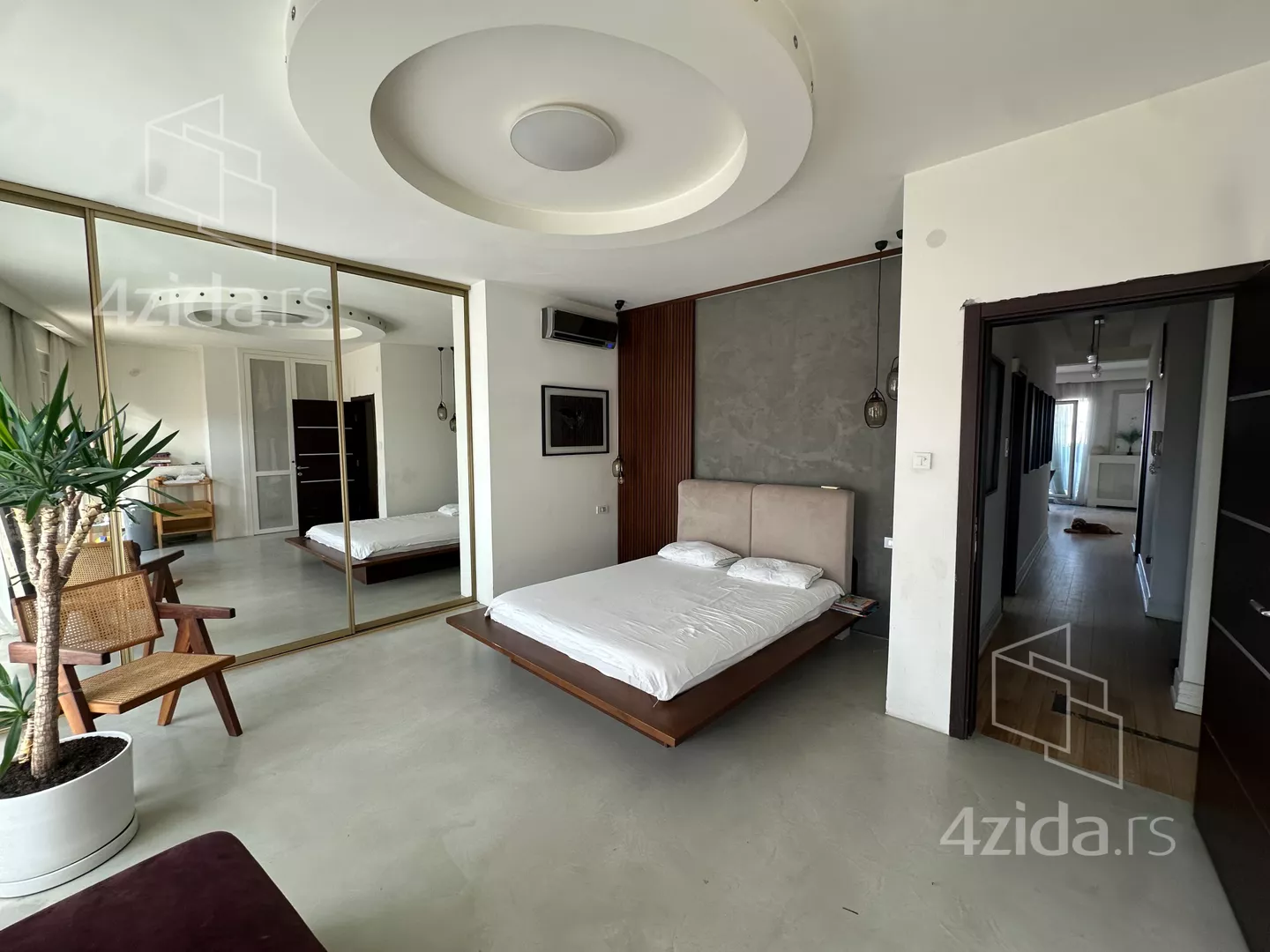 Trosoban stan na prodaju, Miće Popovića 11, 790.000€, 157m² — 7