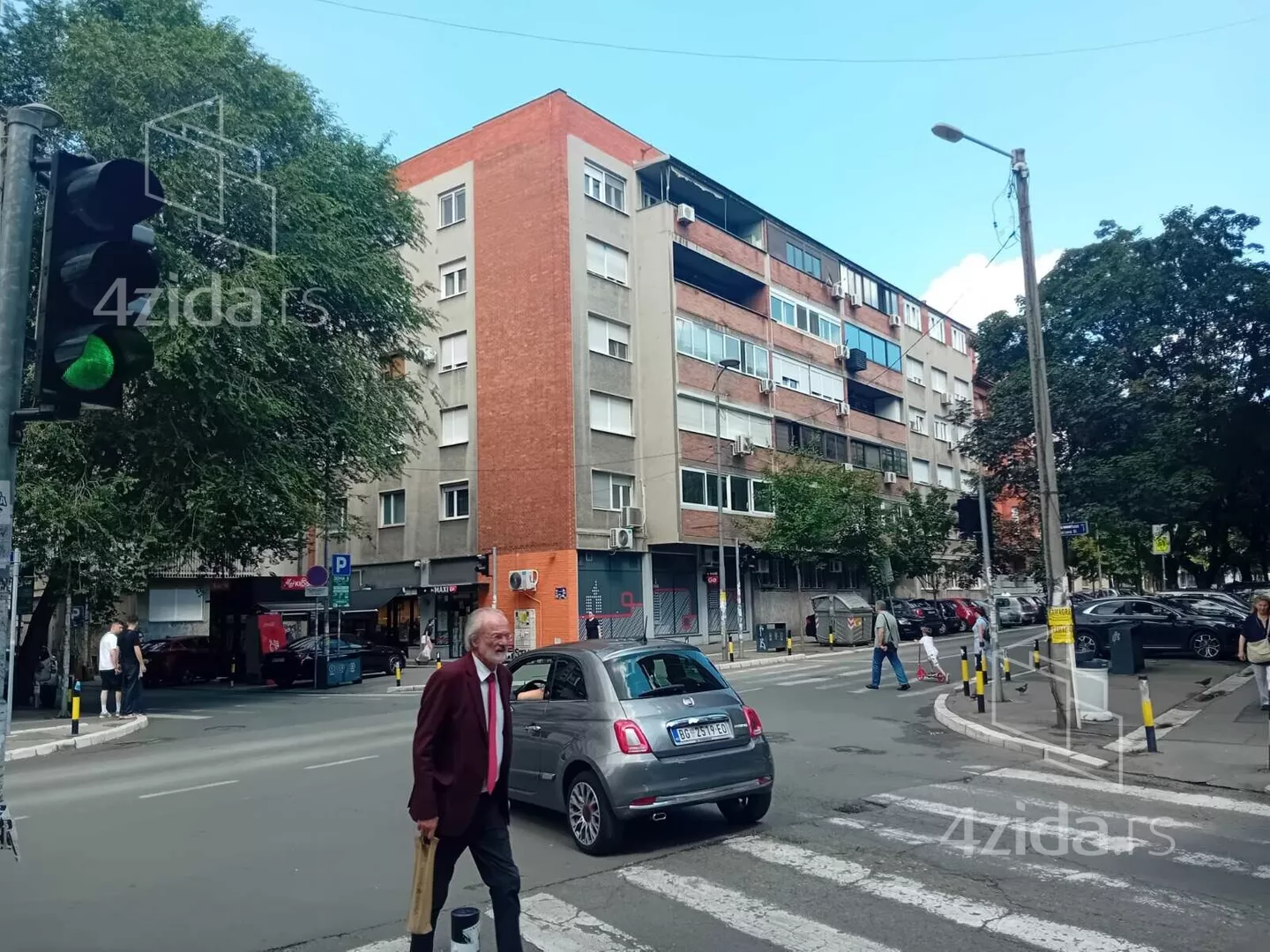 Trosoban stan na prodaju, Mileševska 11, 320.000€, 84m² — 15