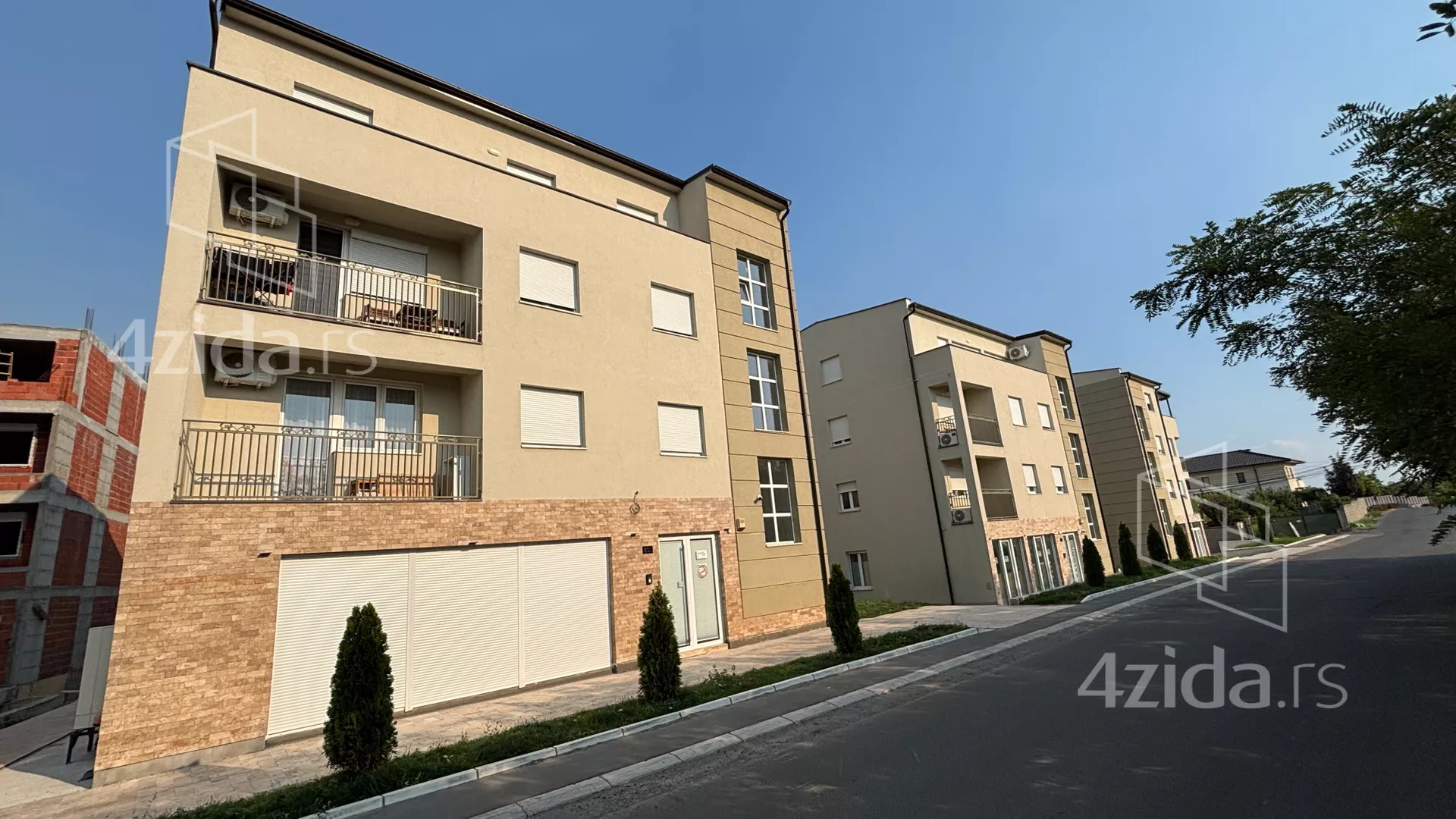 Trosoban stan na prodaju, Nine Kirsanove 80, 145.000€, 56m² — 3
