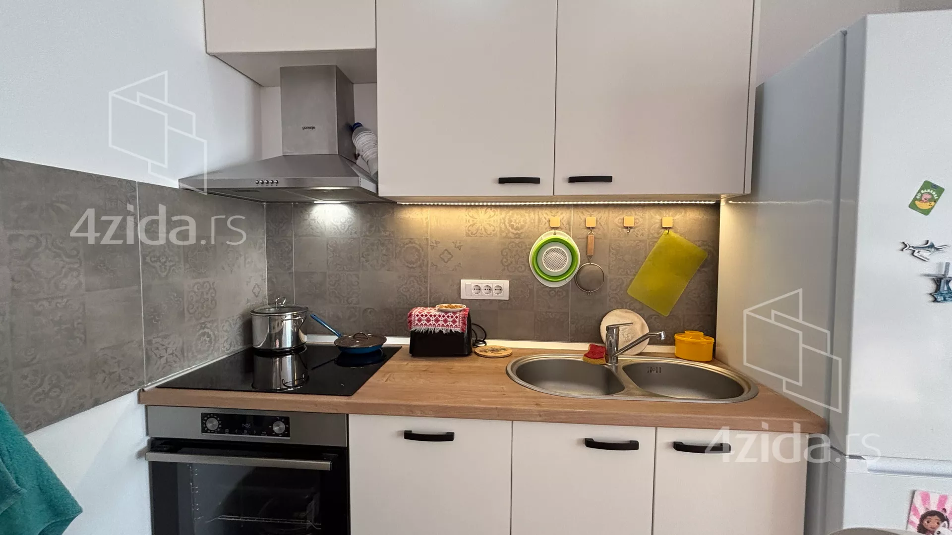 Trosoban stan na prodaju, Nine Kirsanove 80, 145.000€, 56m² — 14