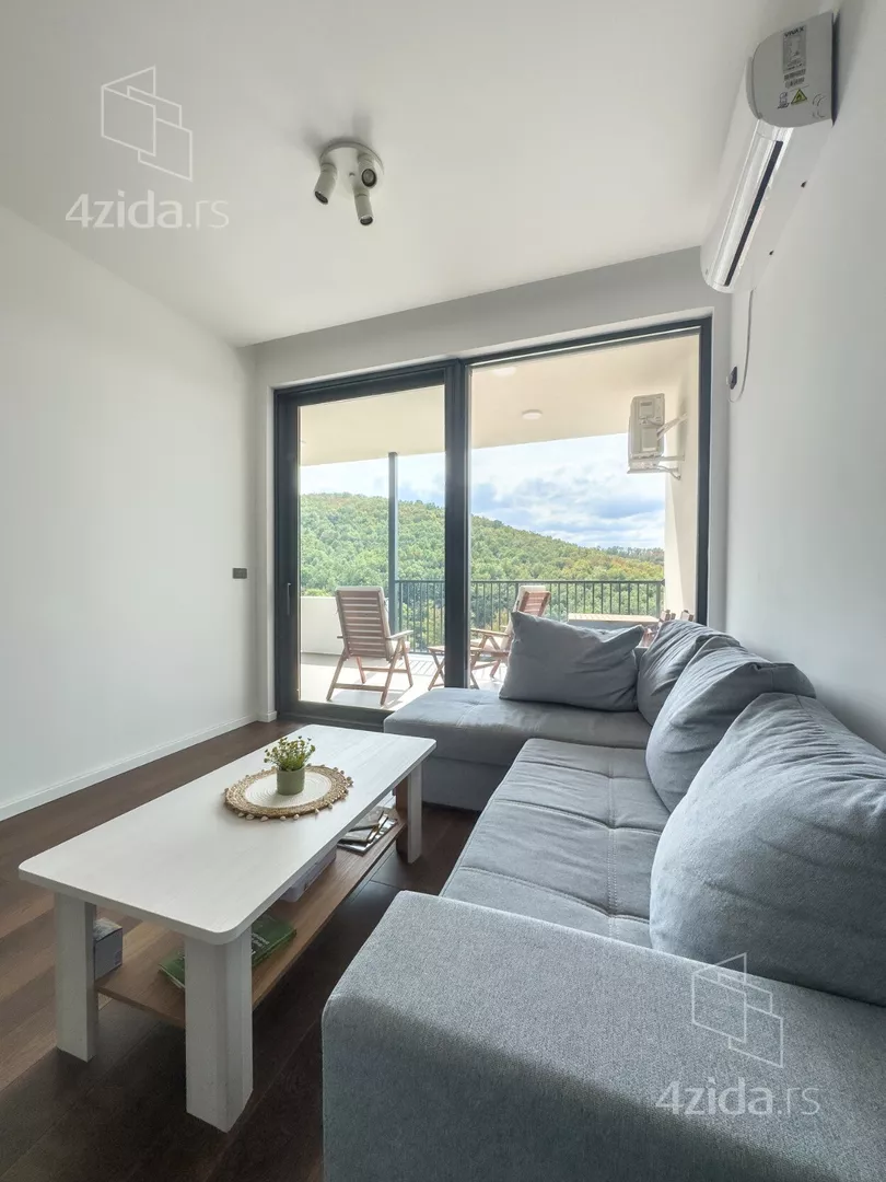 Trosoban stan na prodaju, Prvomajska 84, 150.000€, 74m² — 2