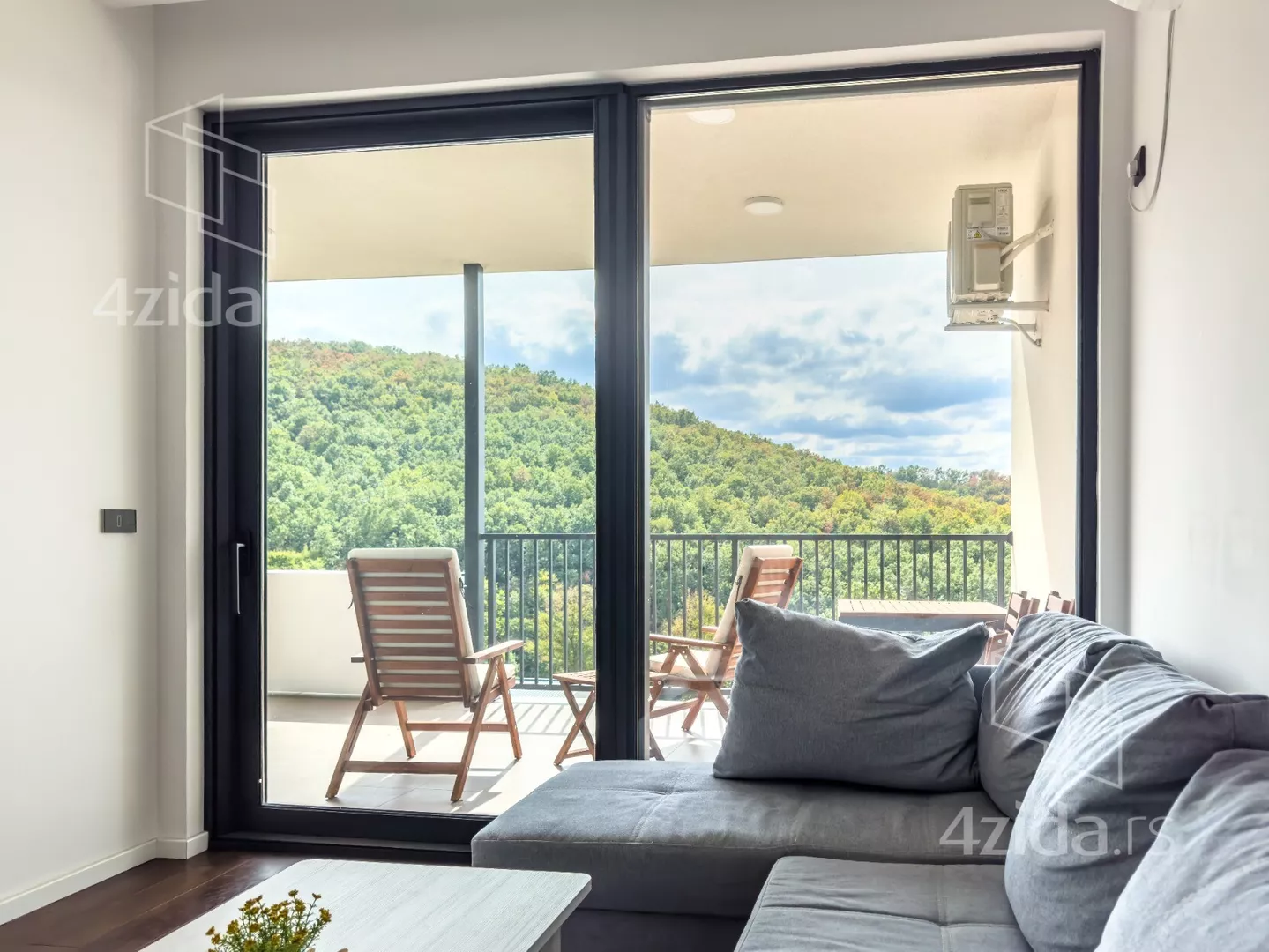 Trosoban stan na prodaju, Prvomajska 84, 150.000€, 74m² — 3