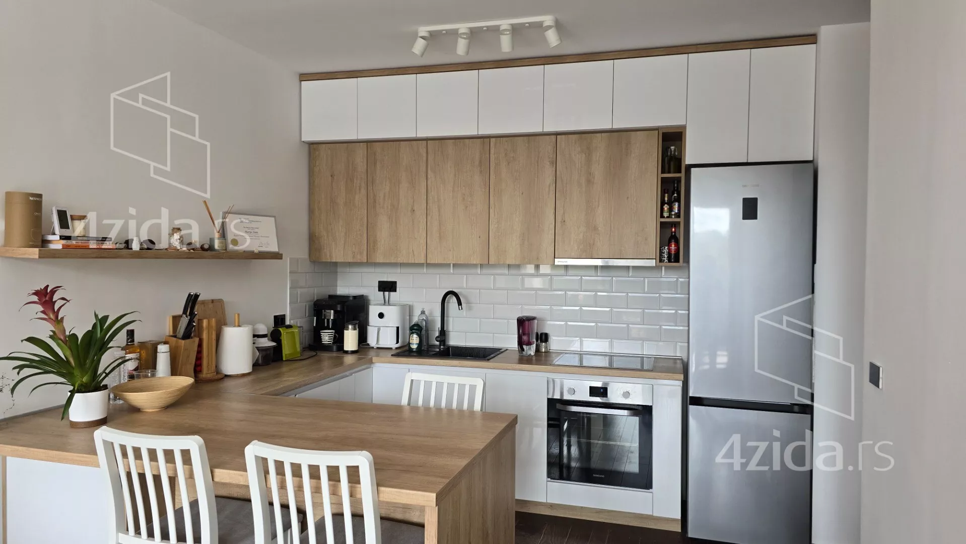 Trosoban stan na prodaju, Prvomajska 84, 150.000€, 74m² — 4
