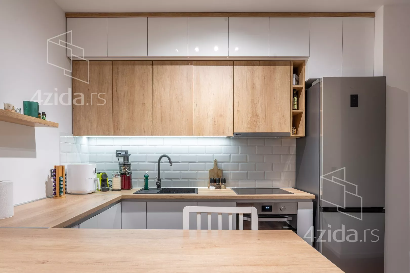 Trosoban stan na prodaju, Prvomajska 84, 150.000€, 74m² — 5
