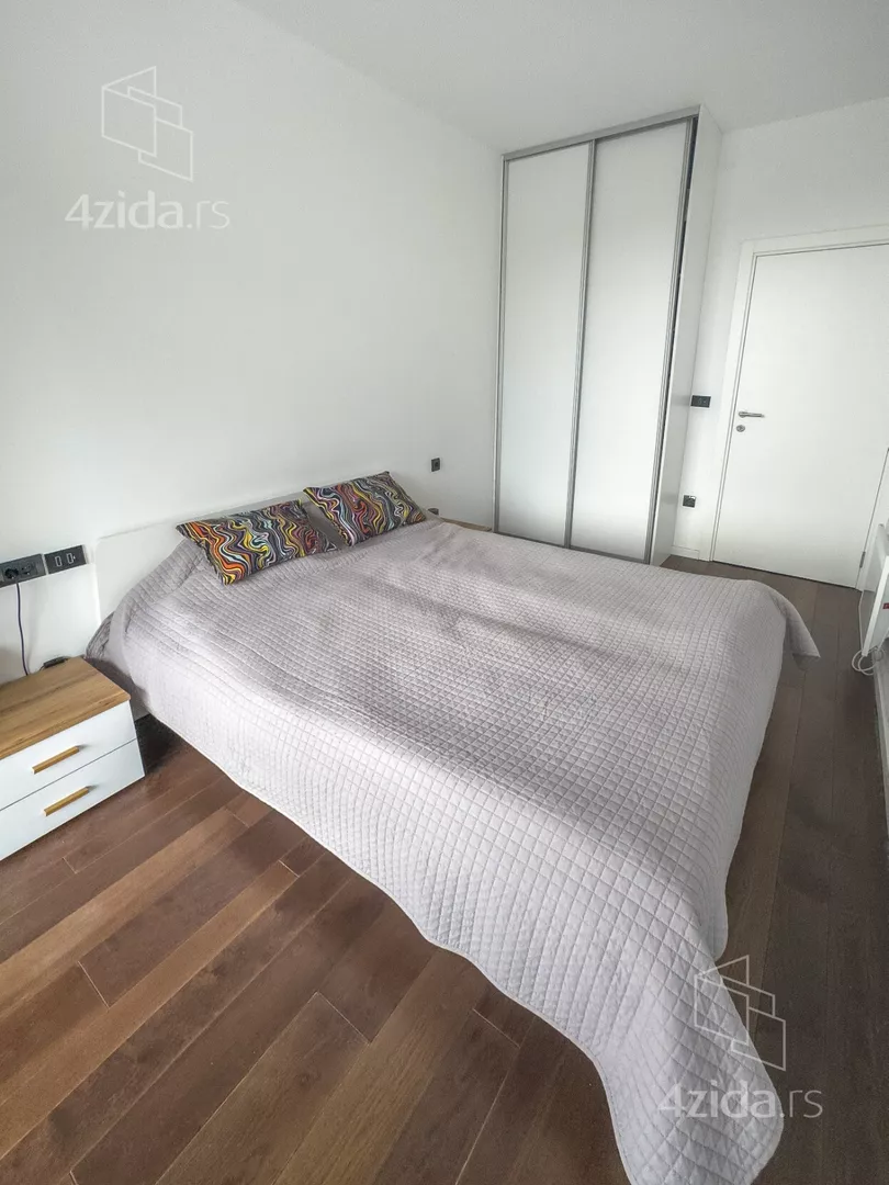 Trosoban stan na prodaju, Prvomajska 84, 150.000€, 74m² — 12