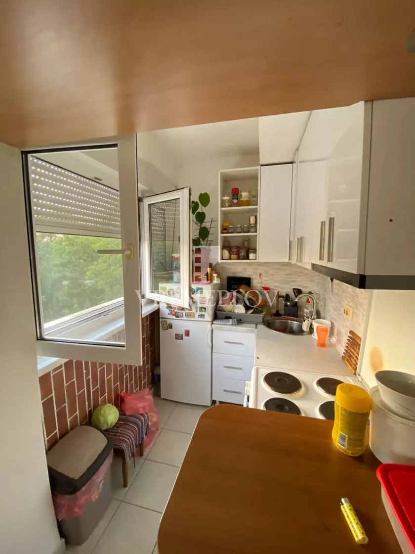 Trosoban stan na prodaju, Tovilište, 95.000€, 60m² — 3