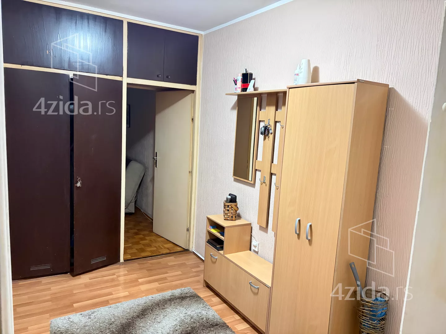 Trosoban stan na prodaju, Ustanička, 217.000€, 66m² — 8