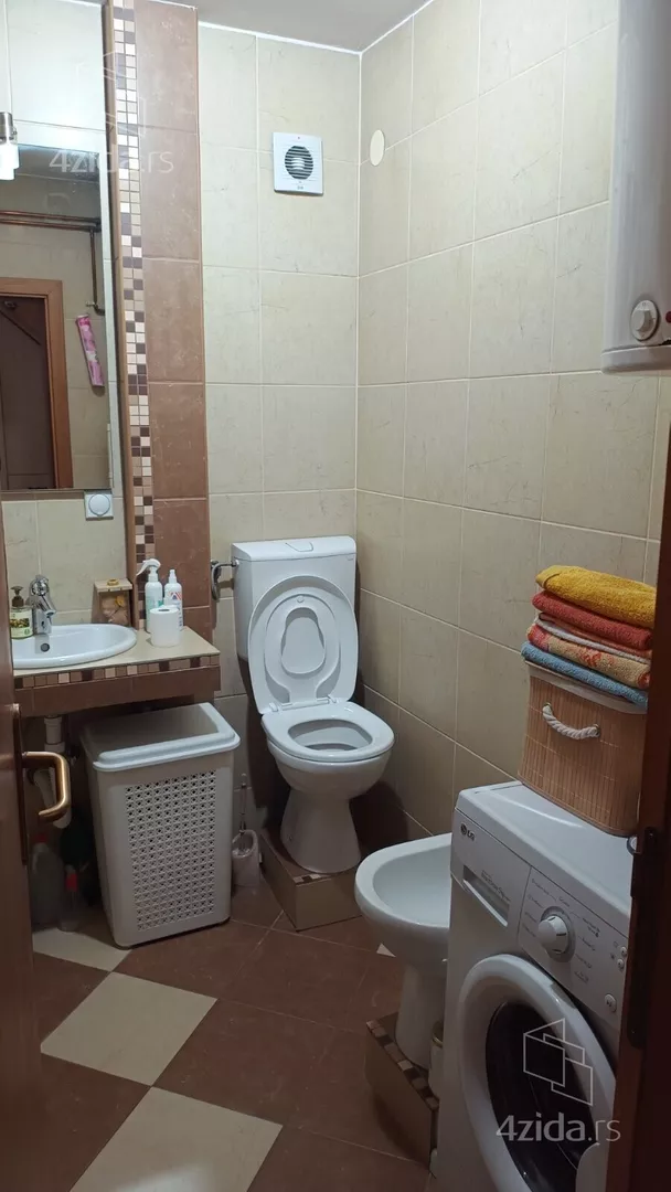 Trosoban stan na prodaju, Vojvode Mišića 173, 119.500€, 90m² — 4