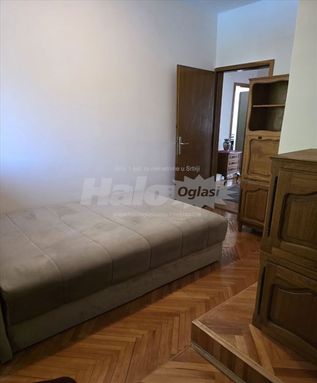 Trosoban stan na Zarkovu - odmah useljiv — 4