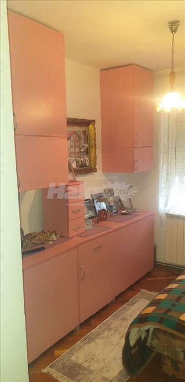 Trosoban stan u Žarkovu, odmah useljiv - povoljno — 11