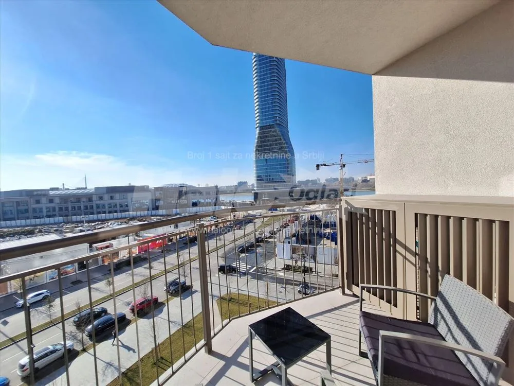 Trosoban stan u BW (Aqua), pogled na reku, 82m2 — 3