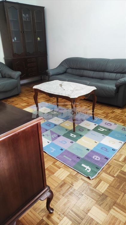 Trosoban stan u mirnom kraju Mirijeva — 2