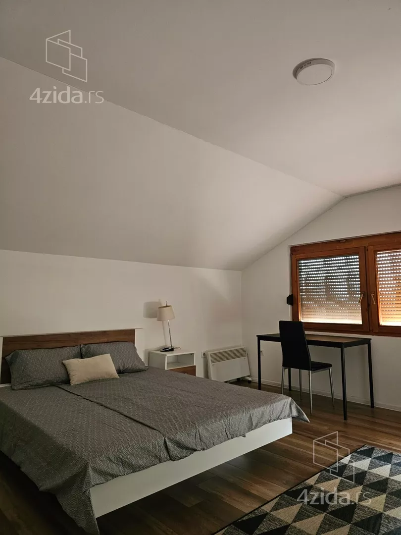 Trosoban stan za izdavanje, Albera Kamija 23, 400€, 70m² — 5