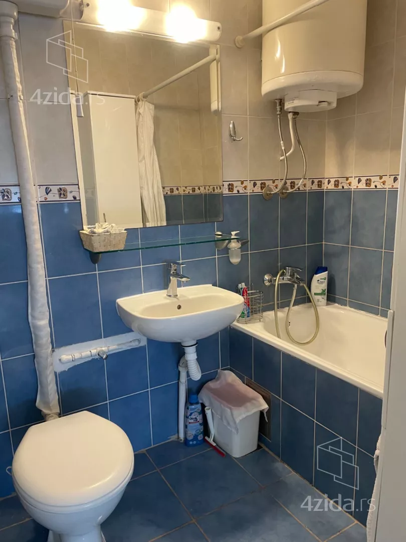 Trosoban stan za izdavanje, Blok 11c - Stari Merkator, 700€, 70m² — 15