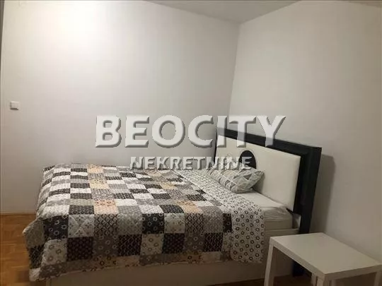 Trosoban stan za izdavanje, Blok 61, 1.550€, 76m² — 5