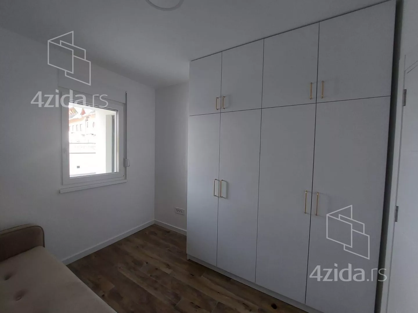 Trosoban stan za izdavanje, Bulbulder, 900€, 55m² — 9